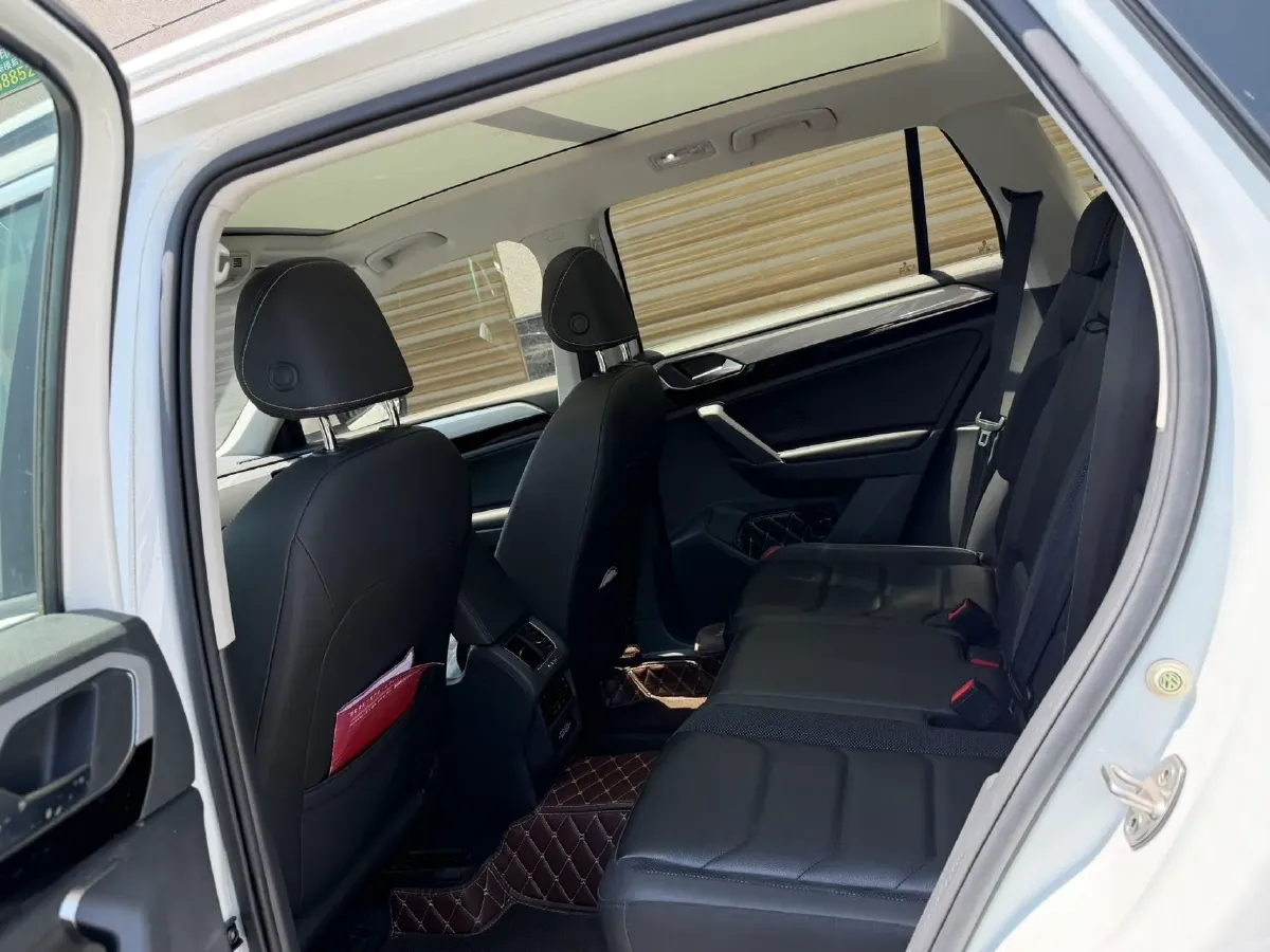 2020 Volkswagen Tayron 2.0T 186HP L4 7DCT,autocango,china used car exporter,china ev exporter,chinese used car exporter,chinese used ev exporter