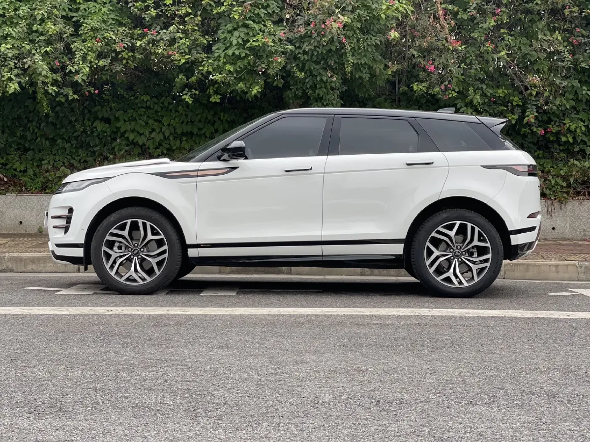 2020 Land Rover Range Rover Evoque 2.0T 249HP L4 9AT,autocango,china used car exporter,china ev exporter,chinese used car exporter,chinese used ev exporter