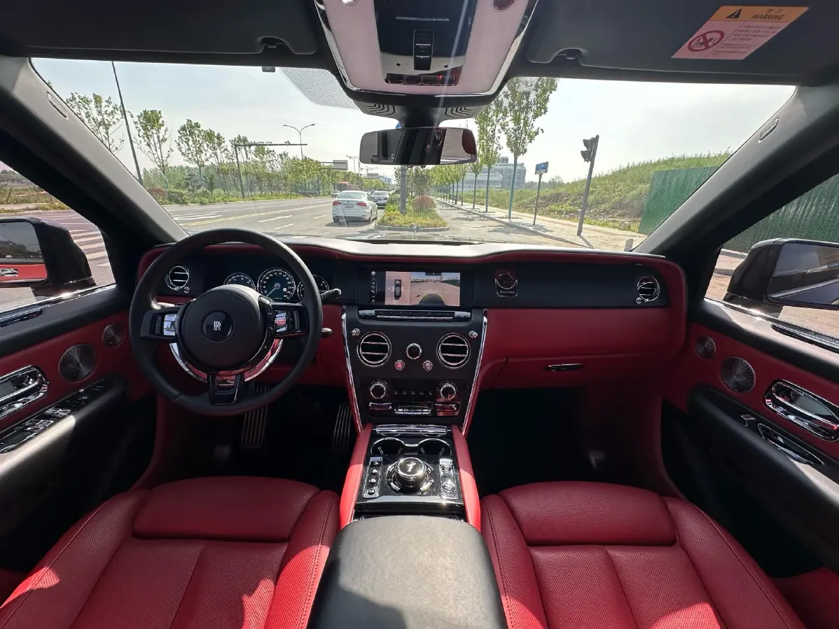 2018 Rolls-Royce Cullinan 6.7T 571HP V12 8AT,autocango,china used car exporter,china ev exporter,chinese used car exporter,chinese used ev exporter