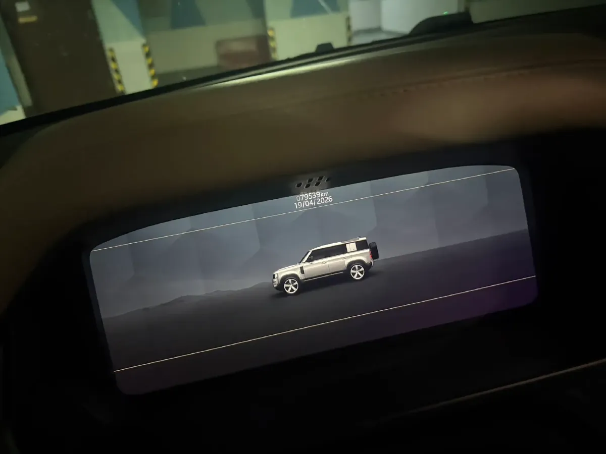 2022 Land Rover Defender 3.0T 400HP L6 8AT,autocango,china used car exporter,china ev exporter,chinese used car exporter,chinese used ev exporter