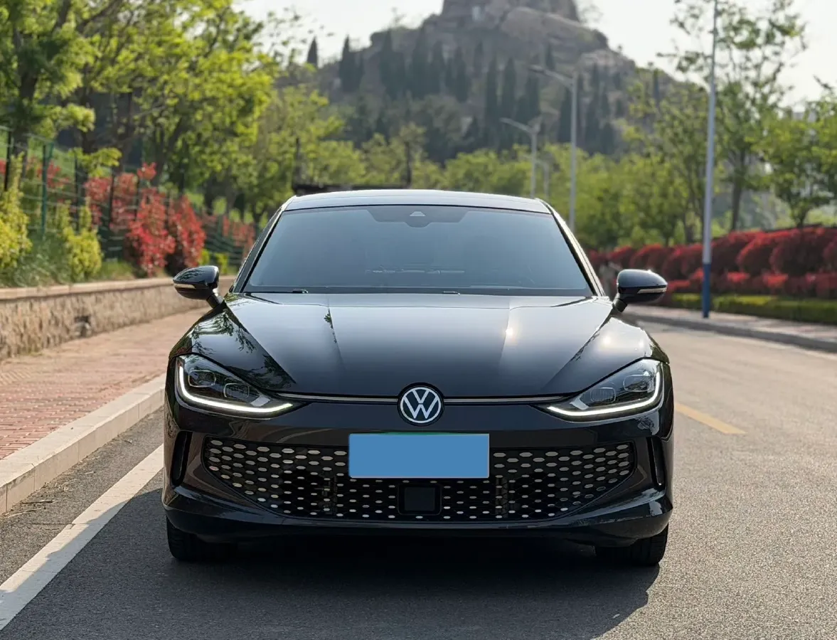 2022 Exceed TXL 2.0T 261HP L4 7DCT,autocango,china used car exporter,china ev exporter,chinese used car exporter,chinese used ev exporter