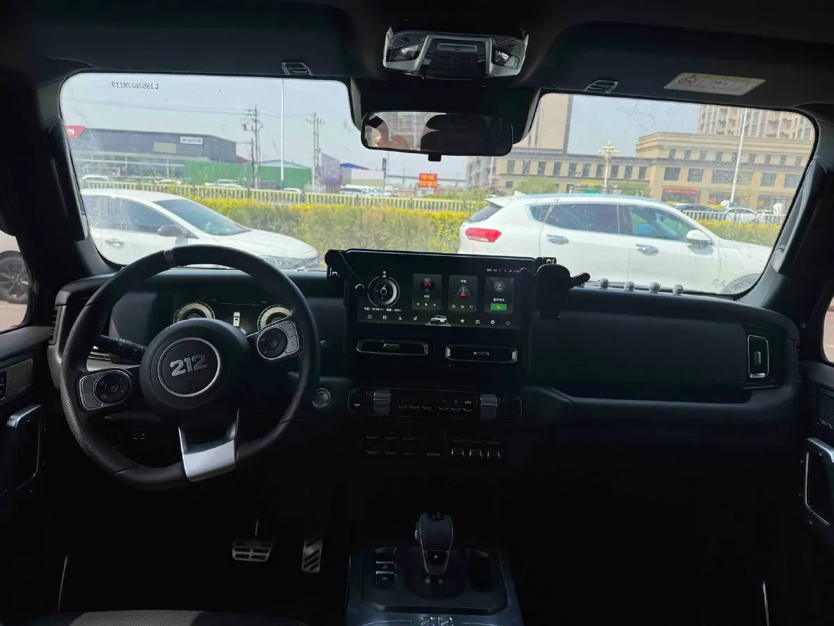 2024 212 212 T01 2.0T 252HP L4 8AT,autocango,china used car exporter,china ev exporter,chinese used car exporter,chinese used ev exporter