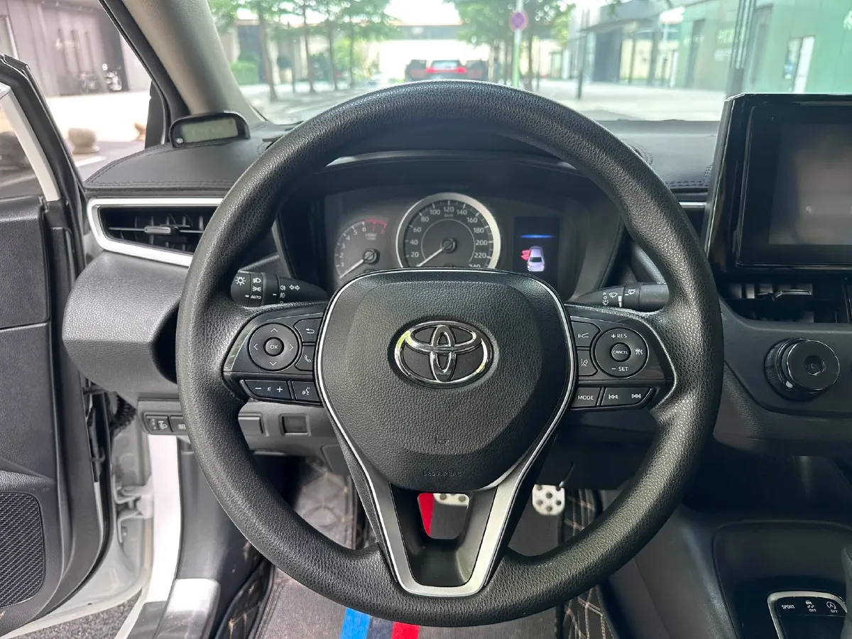 2022 Toyota Corolla 1.2T 116HP L4 CVT,autocango,china used car exporter,china ev exporter,chinese used car exporter,chinese used ev exporter