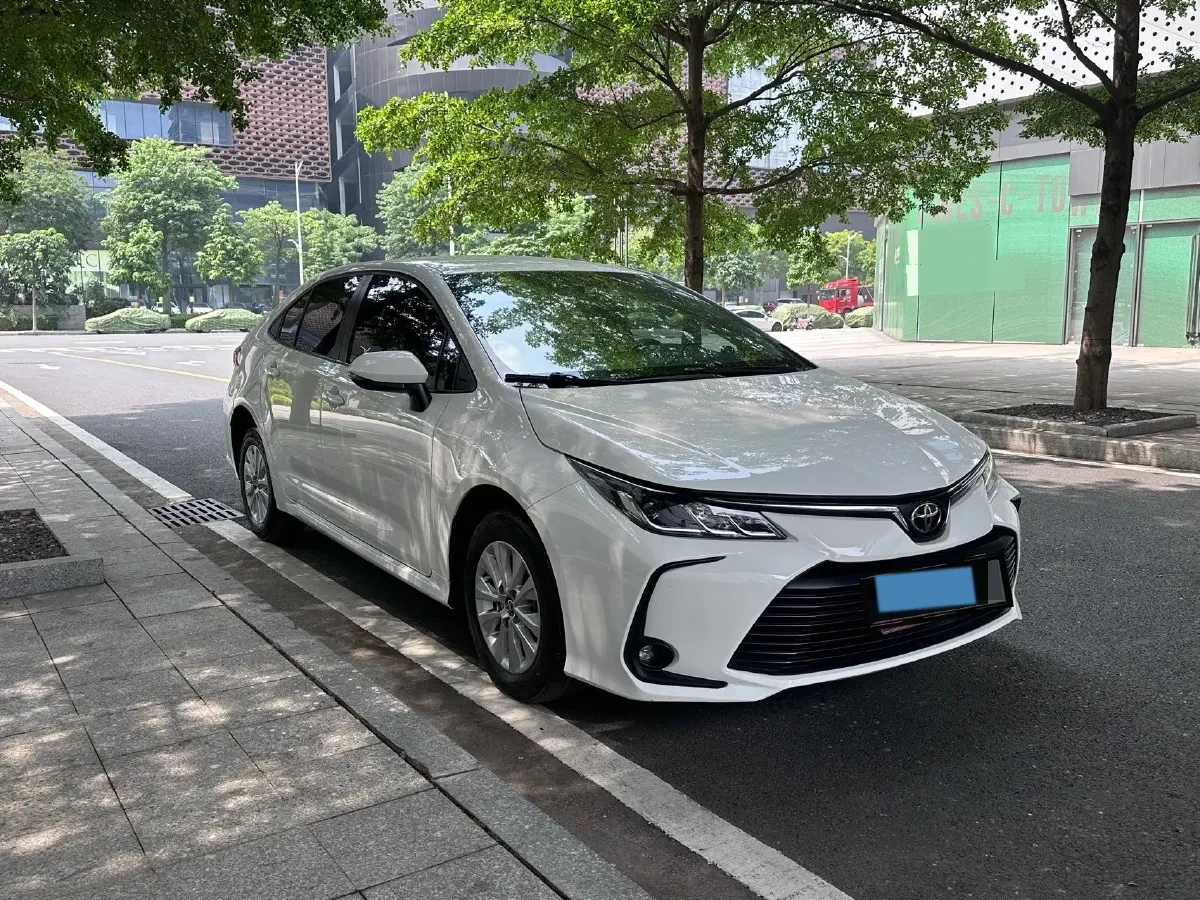 2022 Toyota Corolla 1.2T 116HP L4 CVT,autocango,china used car exporter,china ev exporter,chinese used car exporter,chinese used ev exporter