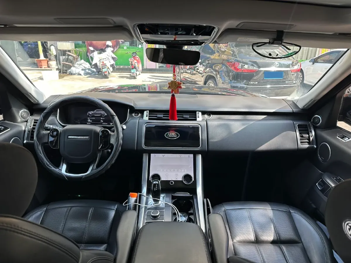 2021 Land Rover Range Rover Sport 2.0T 300HP L4 8AT PHEV 13.1KWH,autocango,china used car exporter,china ev exporter,chinese used car exporter,chinese used ev exporter