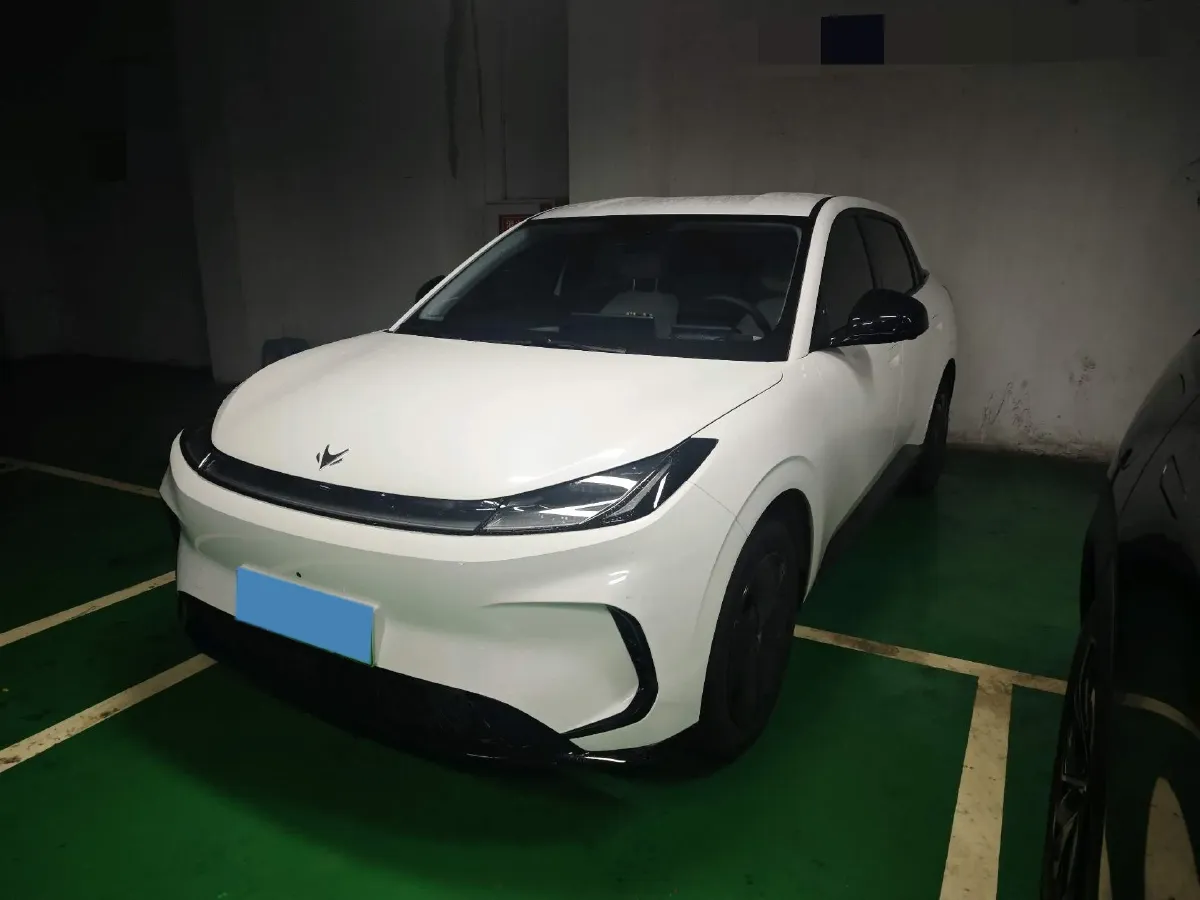 2025 ARCFOX T1 BEV,autocango,china used car exporter,china ev exporter,chinese used car exporter,chinese used ev exporter