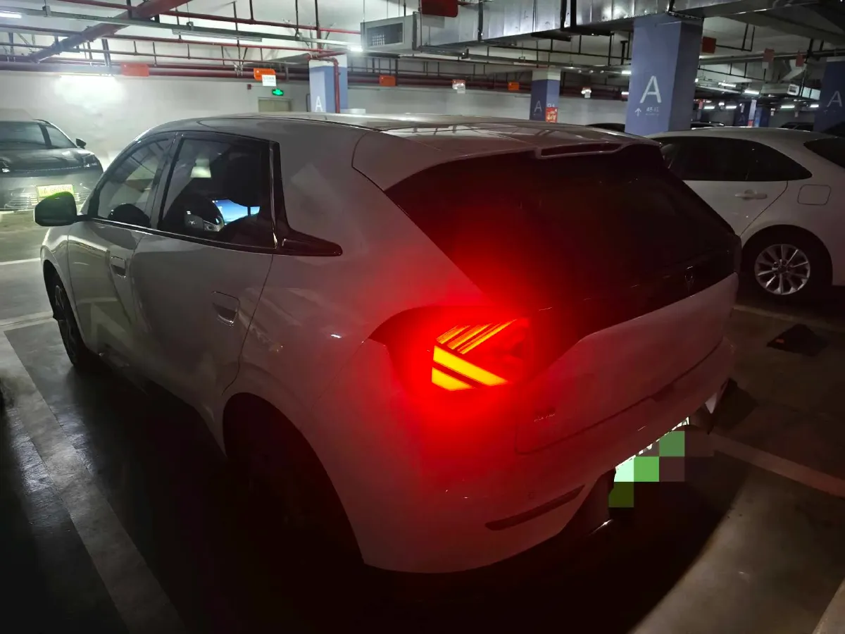 2025 ARCFOX T1 BEV,autocango,china used car exporter,china ev exporter,chinese used car exporter,chinese used ev exporter