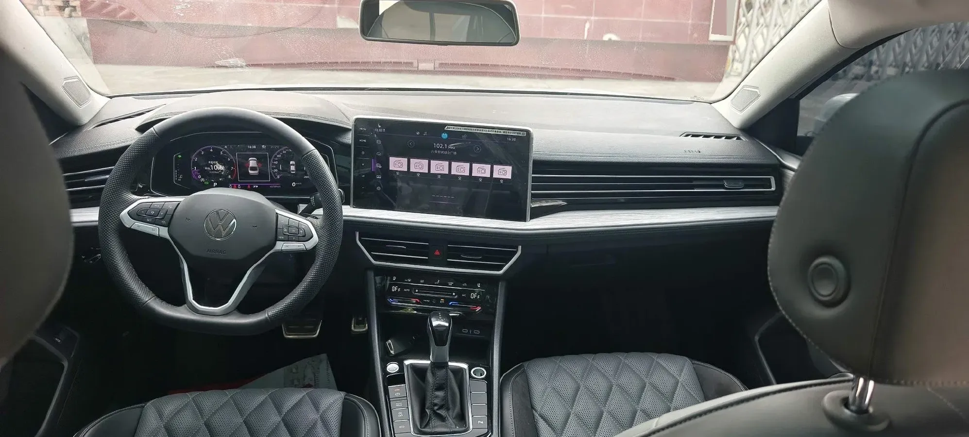 2023 Volkswagen Sagitar 1.5T 160HP L4 7DCT,autocango,china used car exporter,china ev exporter,chinese used car exporter,chinese used ev exporter