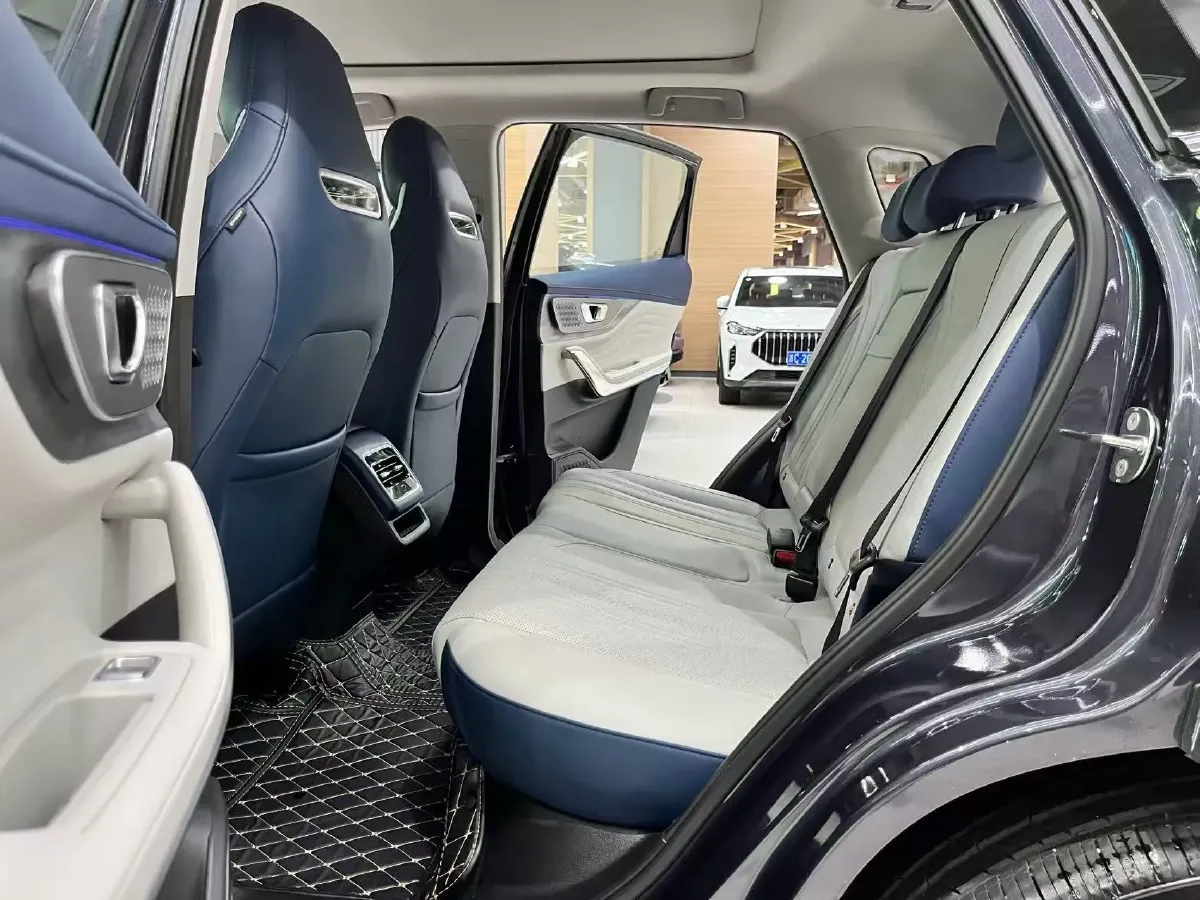 2024 Exceed LXC-DM 1.5T 156HP L4 3DHT PHEV 19.27KWH,autocango,china used car exporter,china ev exporter,chinese used car exporter,chinese used ev exporter