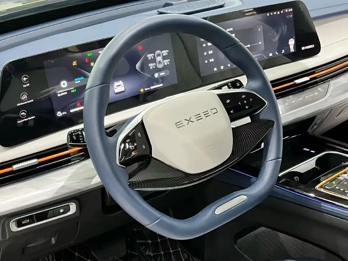 2024 Exceed LXC-DM 1.5T 156HP L4 3DHT PHEV 19.27KWH,autocango,china used car exporter,china ev exporter,chinese used car exporter,chinese used ev exporter