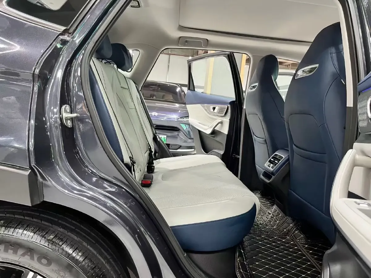 2024 Exceed LXC-DM 1.5T 156HP L4 3DHT PHEV 19.27KWH,autocango,china used car exporter,china ev exporter,chinese used car exporter,chinese used ev exporter