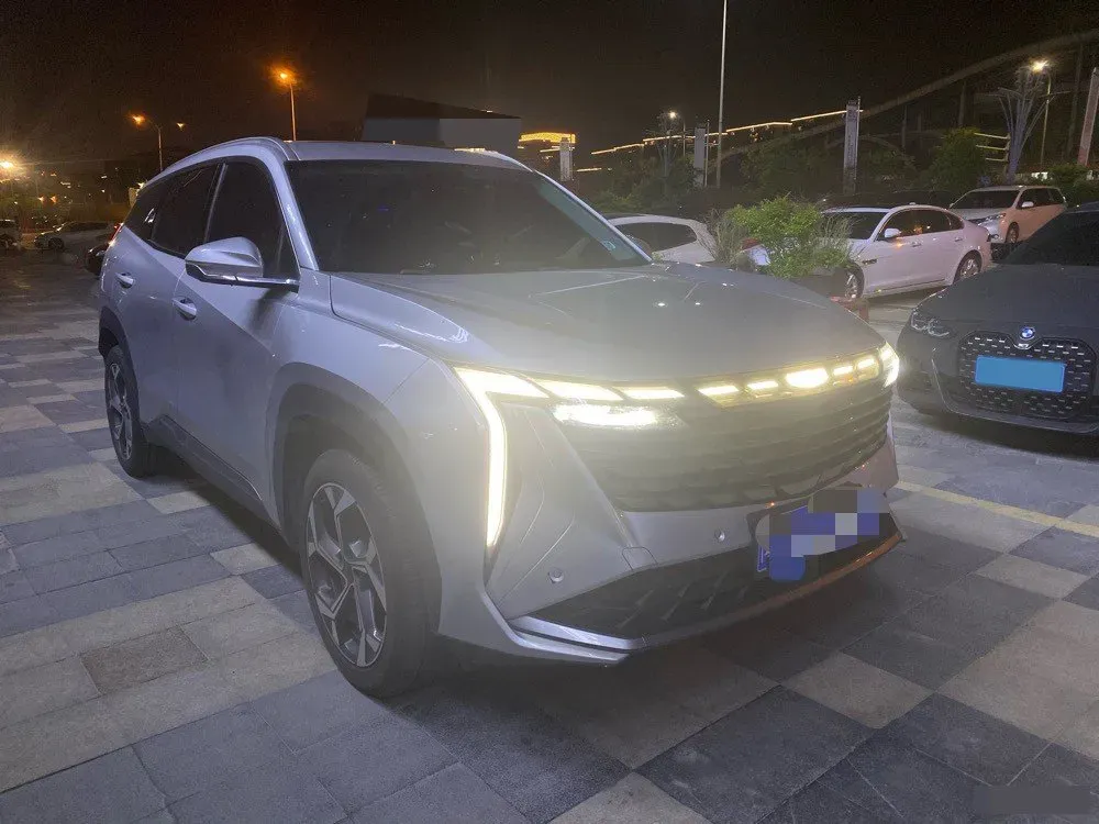 2023 Geely StarRay 1.5T 181HP L4 7DCT,autocango,china used car exporter,china ev exporter,chinese used car exporter,chinese used ev exporter