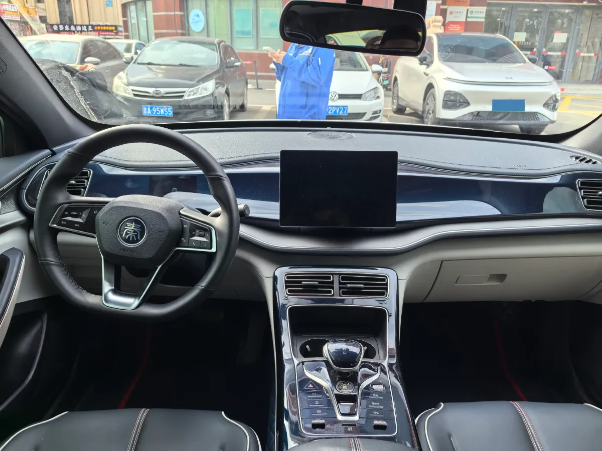 2021 Haval F7 1.5T 169HP L4 7DCT,autocango,china used car exporter,china ev exporter,chinese used car exporter,chinese used ev exporter