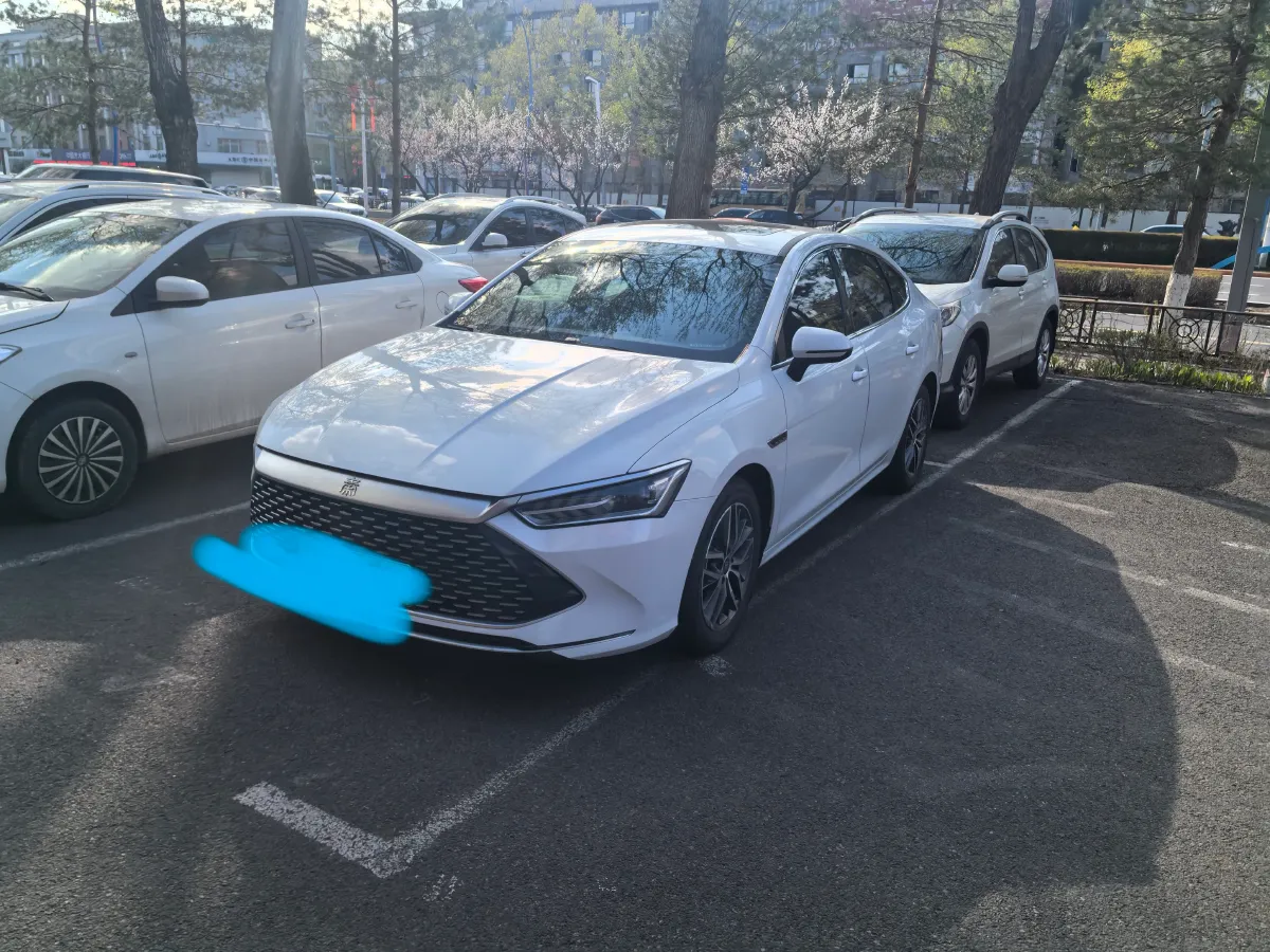 2021 Haval F7 1.5T 169HP L4 7DCT,autocango,china used car exporter,china ev exporter,chinese used car exporter,chinese used ev exporter