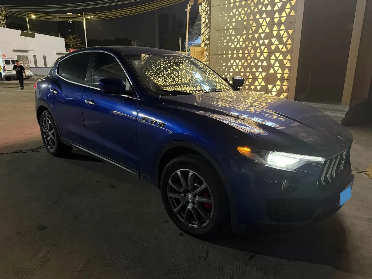 2019 Maserati Levante 3.0T 350HP V6 8AT,autocango,china used car exporter,china ev exporter,chinese used car exporter,chinese used ev exporter