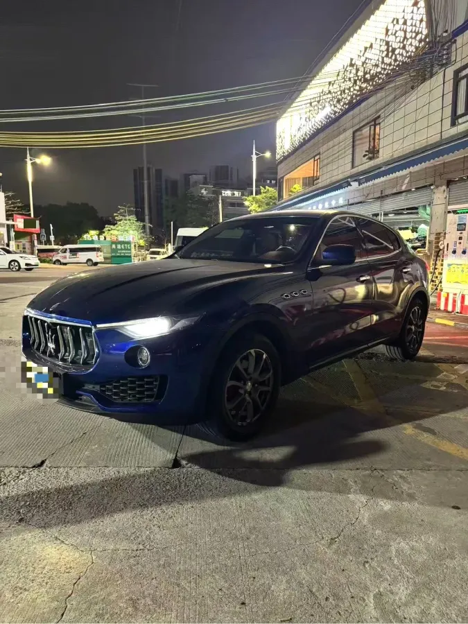 2019 Maserati Levante 3.0T 350HP V6 8AT,autocango,china used car exporter,china ev exporter,chinese used car exporter,chinese used ev exporter