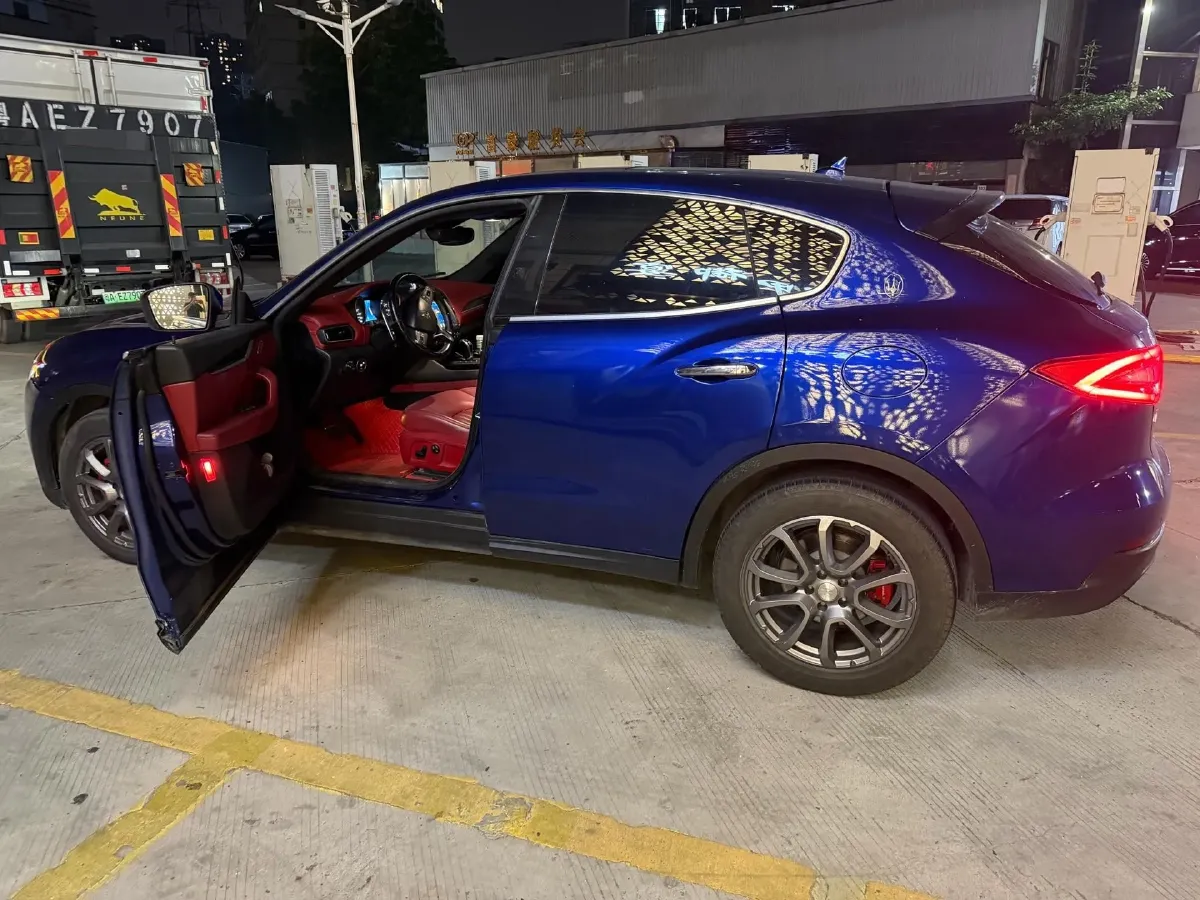 2019 Maserati Levante 3.0T 350HP V6 8AT,autocango,china used car exporter,china ev exporter,chinese used car exporter,chinese used ev exporter