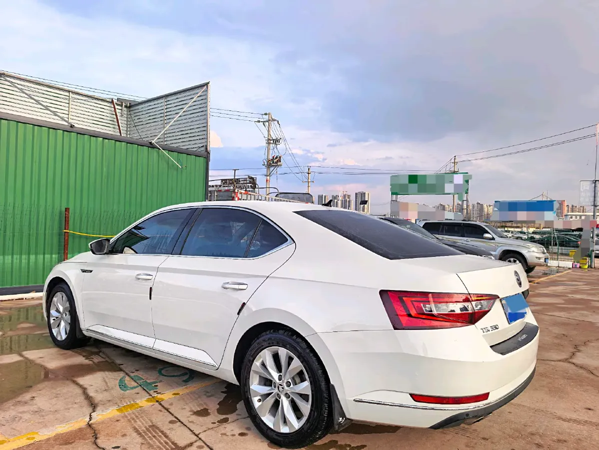 2018 Nissan Terra 2.5L 184HP L4 7AT,autocango,china used car exporter,china ev exporter,chinese used car exporter,chinese used ev exporter