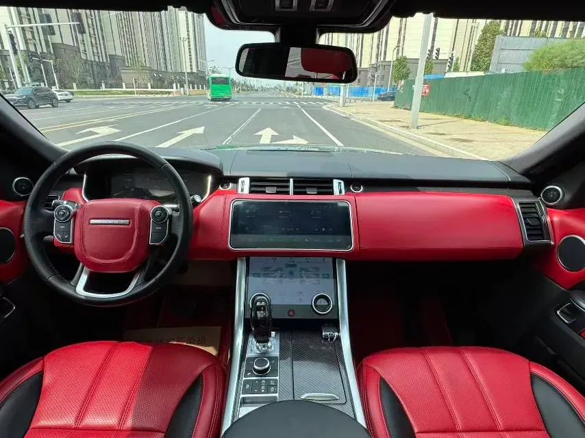2018 Land Rover Range Rover Sport 2.0T 300HP L4 8AT PHEV 13.1KWH,autocango,china used car exporter,china ev exporter,chinese used car exporter,chinese used ev exporter