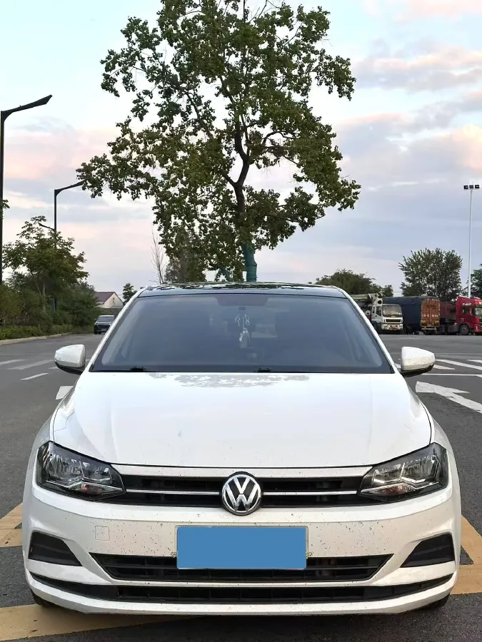 2019 Volkswagen Polo 1.5L 113HP L4 6AT,autocango,china used car exporter,china ev exporter,chinese used car exporter,chinese used ev exporter