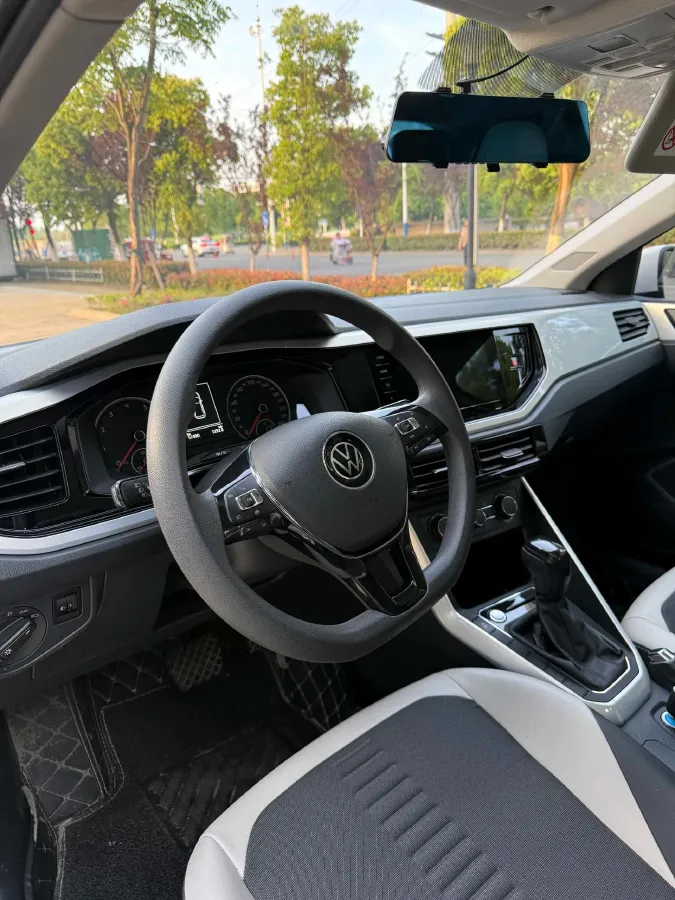 2019 Volkswagen Polo 1.5L 113HP L4 6AT,autocango,china used car exporter,china ev exporter,chinese used car exporter,chinese used ev exporter