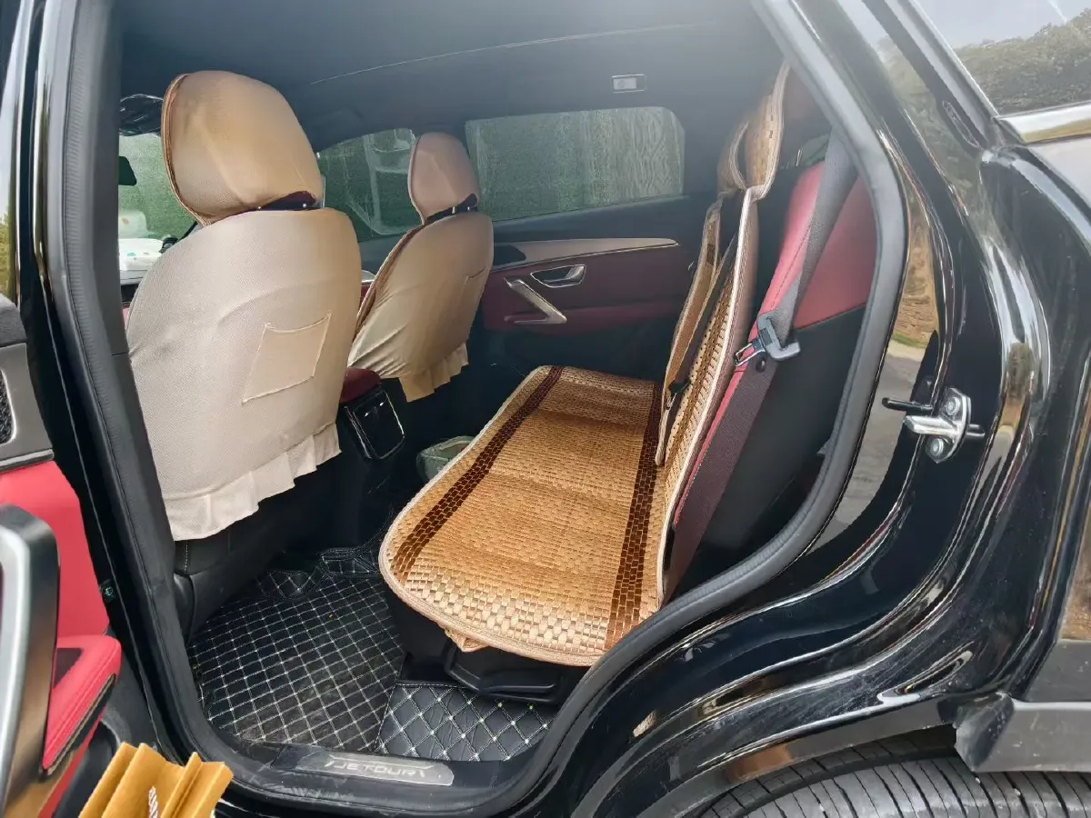 2024 Jetour X70 Plus 1.5T 156HP L4 6DCT,autocango,china used car exporter,china ev exporter,chinese used car exporter,chinese used ev exporter