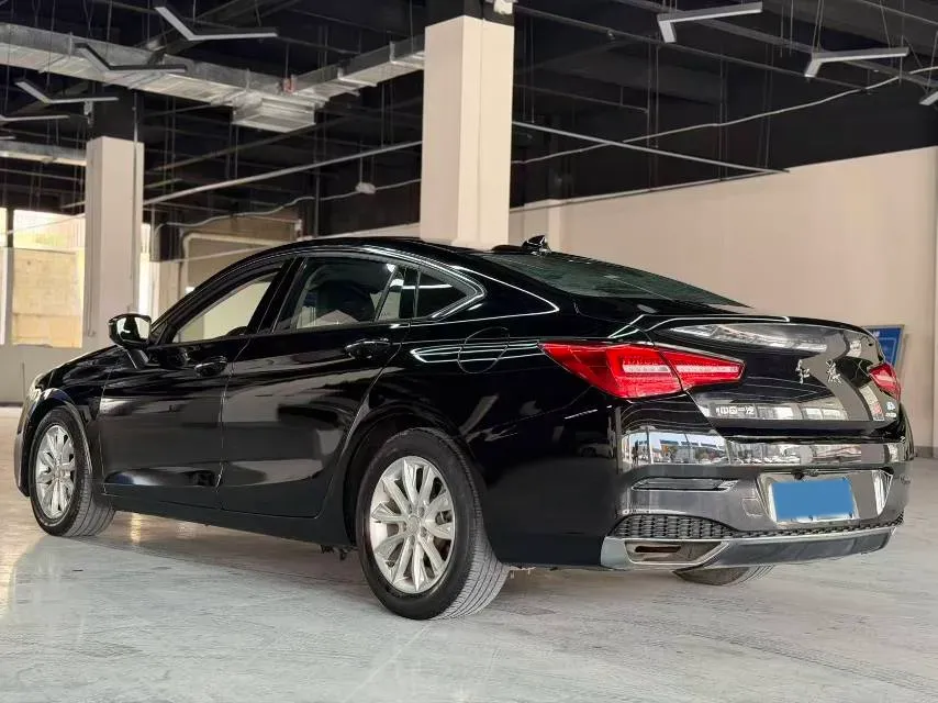 2019 HongQi H5 1.8T 180HP L4 6AT,autocango,china used car exporter,china ev exporter,chinese used car exporter,chinese used ev exporter