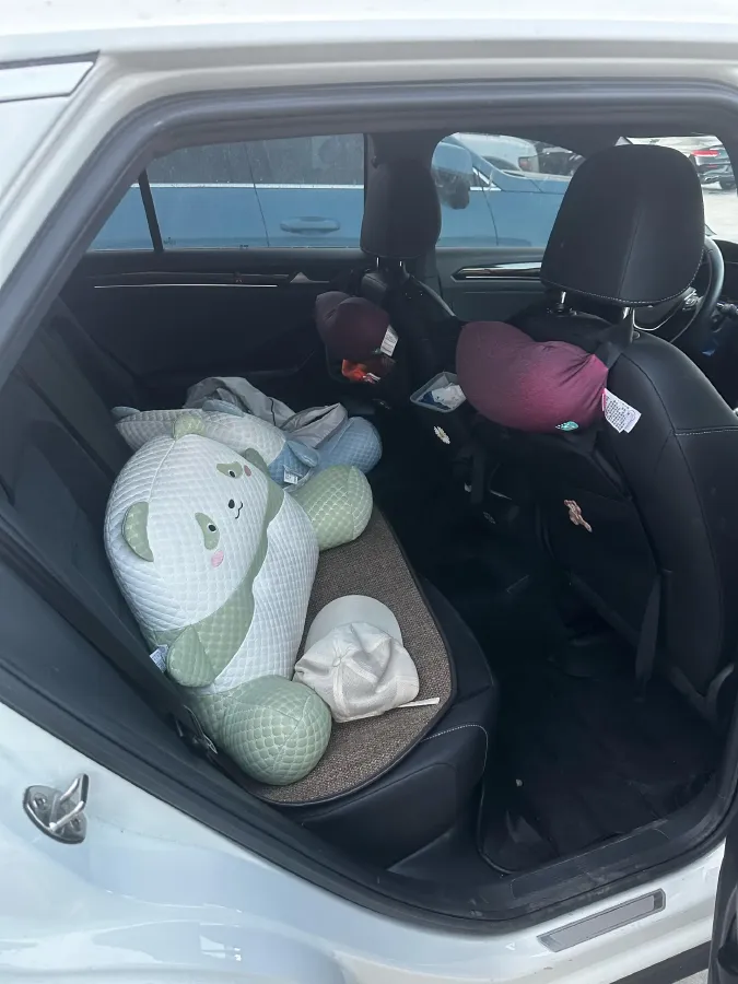 2020 Volkswagen T-Roc 1.4T 150HP L4 7DCT,autocango,china used car exporter,china ev exporter,chinese used car exporter,chinese used ev exporter