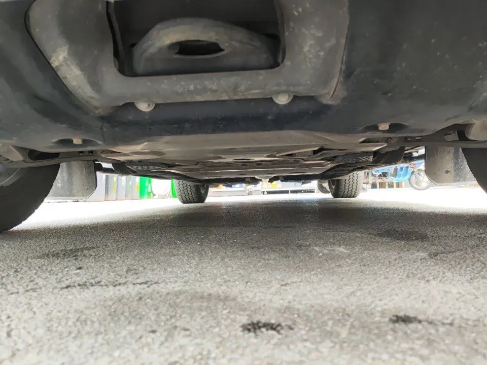 2023 Land Rover Defender 3.0T 400HP L6 8AT,autocango,china used car exporter,china ev exporter,chinese used car exporter,chinese used ev exporter