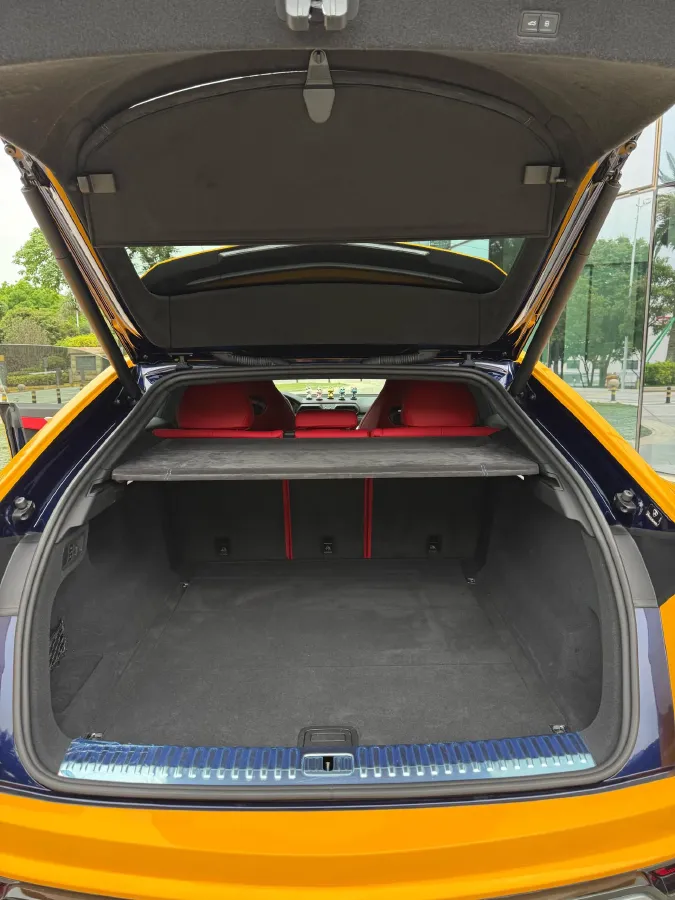 2018 Lamborghini Urus 4.0T 650HP V8 8AT,autocango,china used car exporter,china ev exporter,chinese used car exporter,chinese used ev exporter