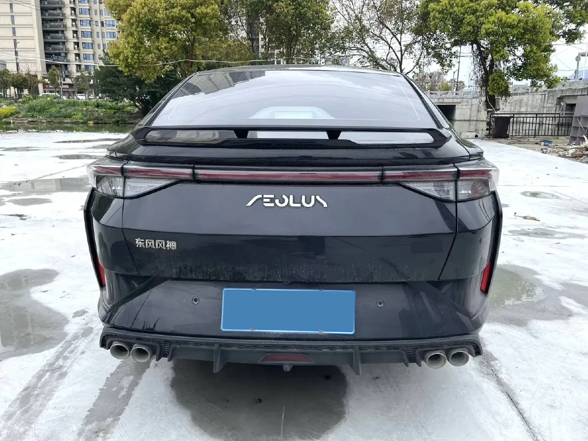2023 DongFeng Aeolus YiXuan 1.5T 197HP L4 6DCT,autocango,china used car exporter,china ev exporter,chinese used car exporter,chinese used ev exporter