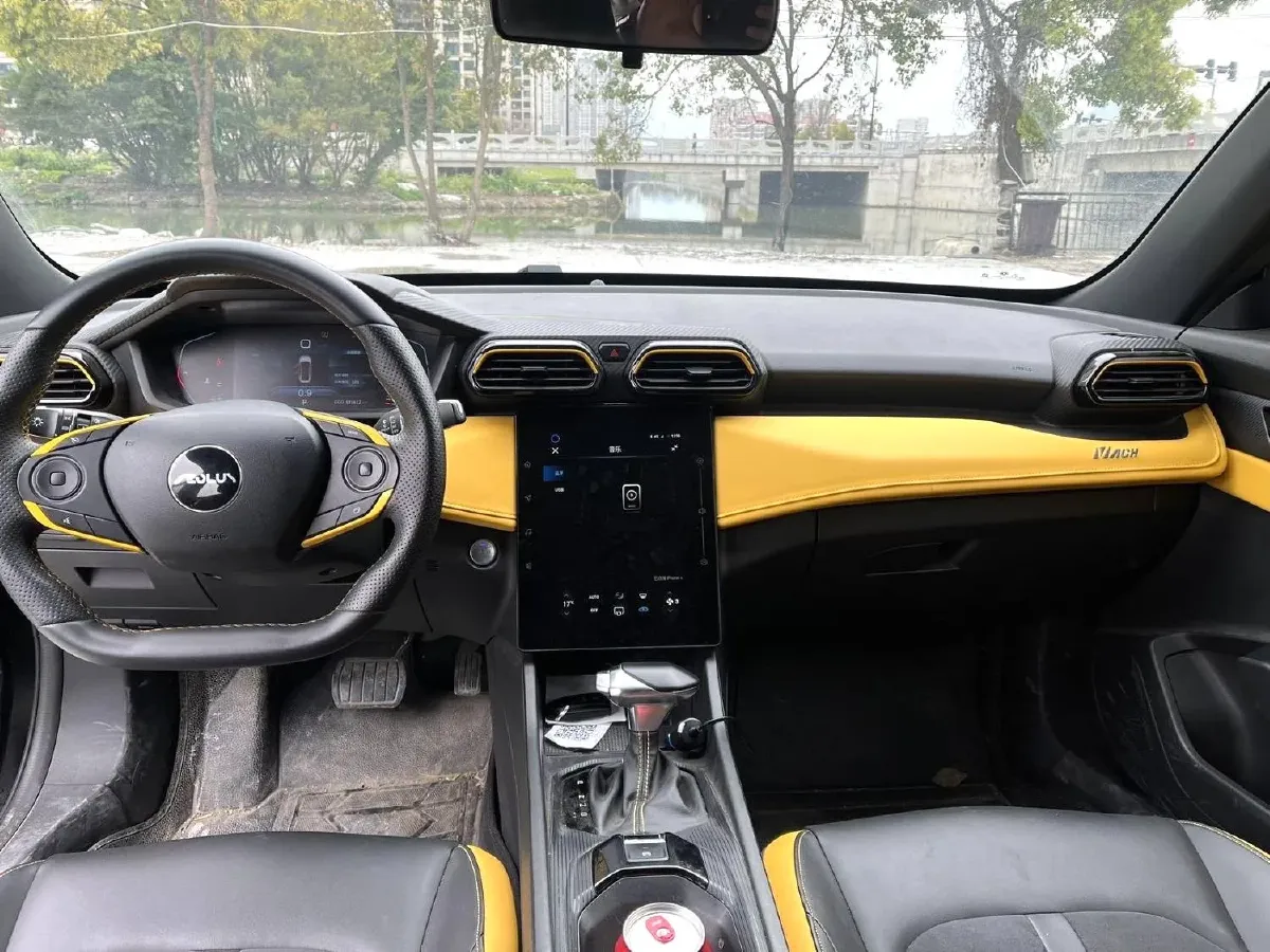 2023 DongFeng Aeolus YiXuan 1.5T 197HP L4 6DCT,autocango,china used car exporter,china ev exporter,chinese used car exporter,chinese used ev exporter