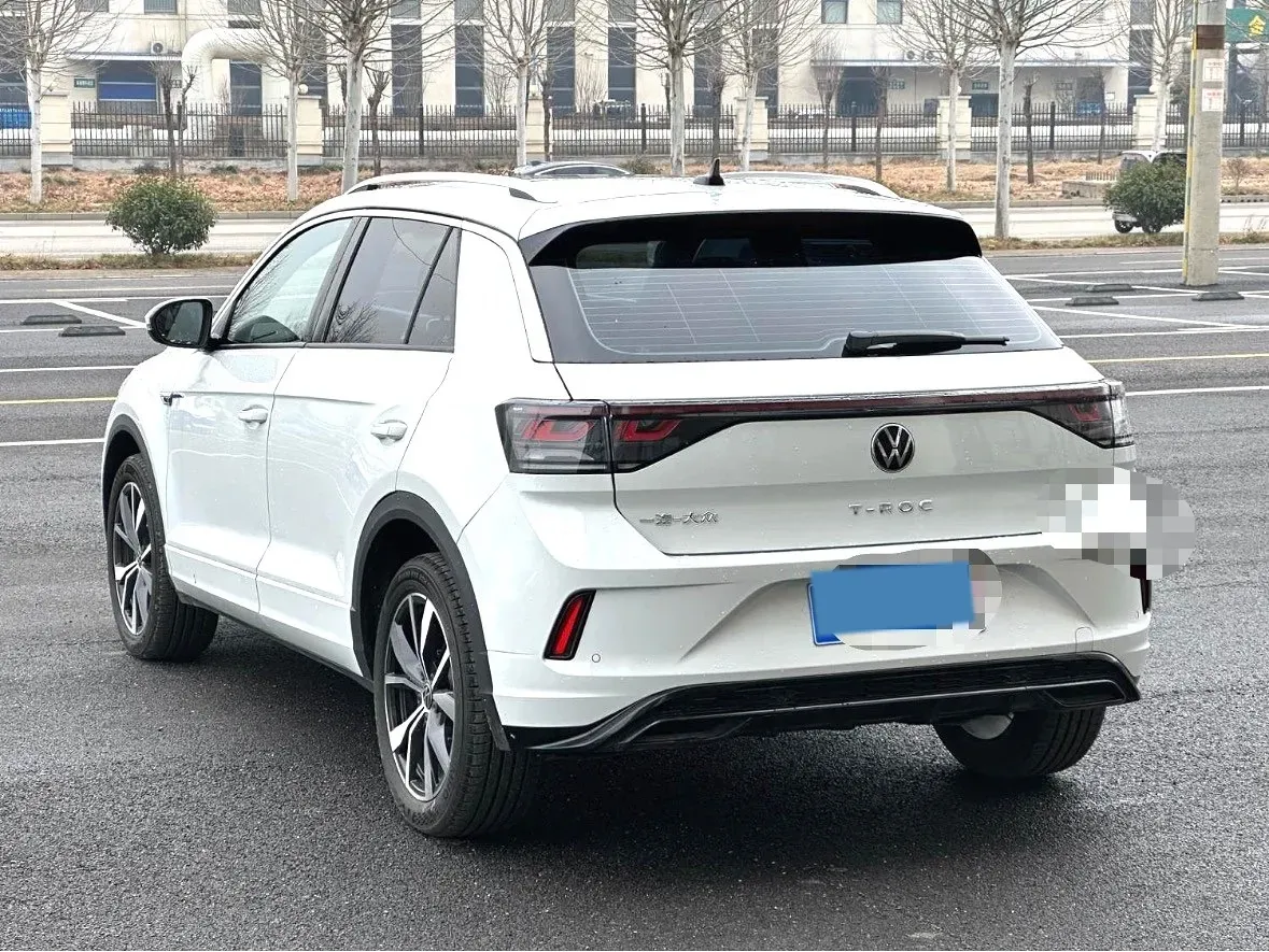 2025 Volkswagen T-Roc 1.4T 150HP L4 7DCT,autocango,china used car exporter,china ev exporter,chinese used car exporter,chinese used ev exporter