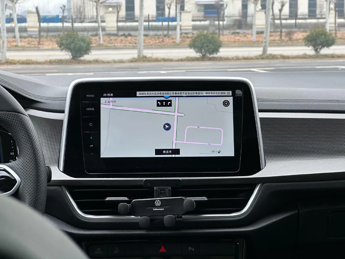 2025 Volkswagen T-Roc 1.4T 150HP L4 7DCT,autocango,china used car exporter,china ev exporter,chinese used car exporter,chinese used ev exporter