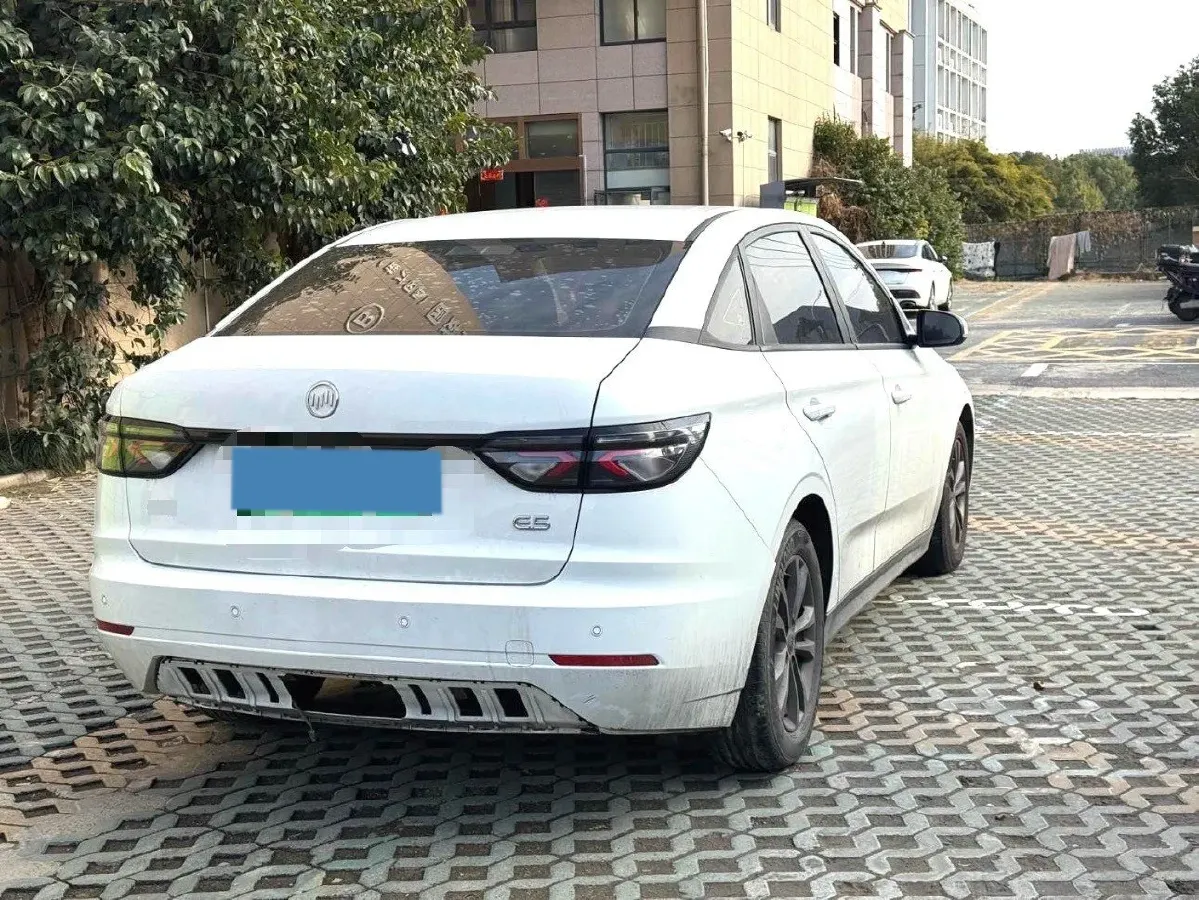 2022 Weltmeister E.5 BEV 58.589KWH,autocango,china used car exporter,china ev exporter,chinese used car exporter,chinese used ev exporter