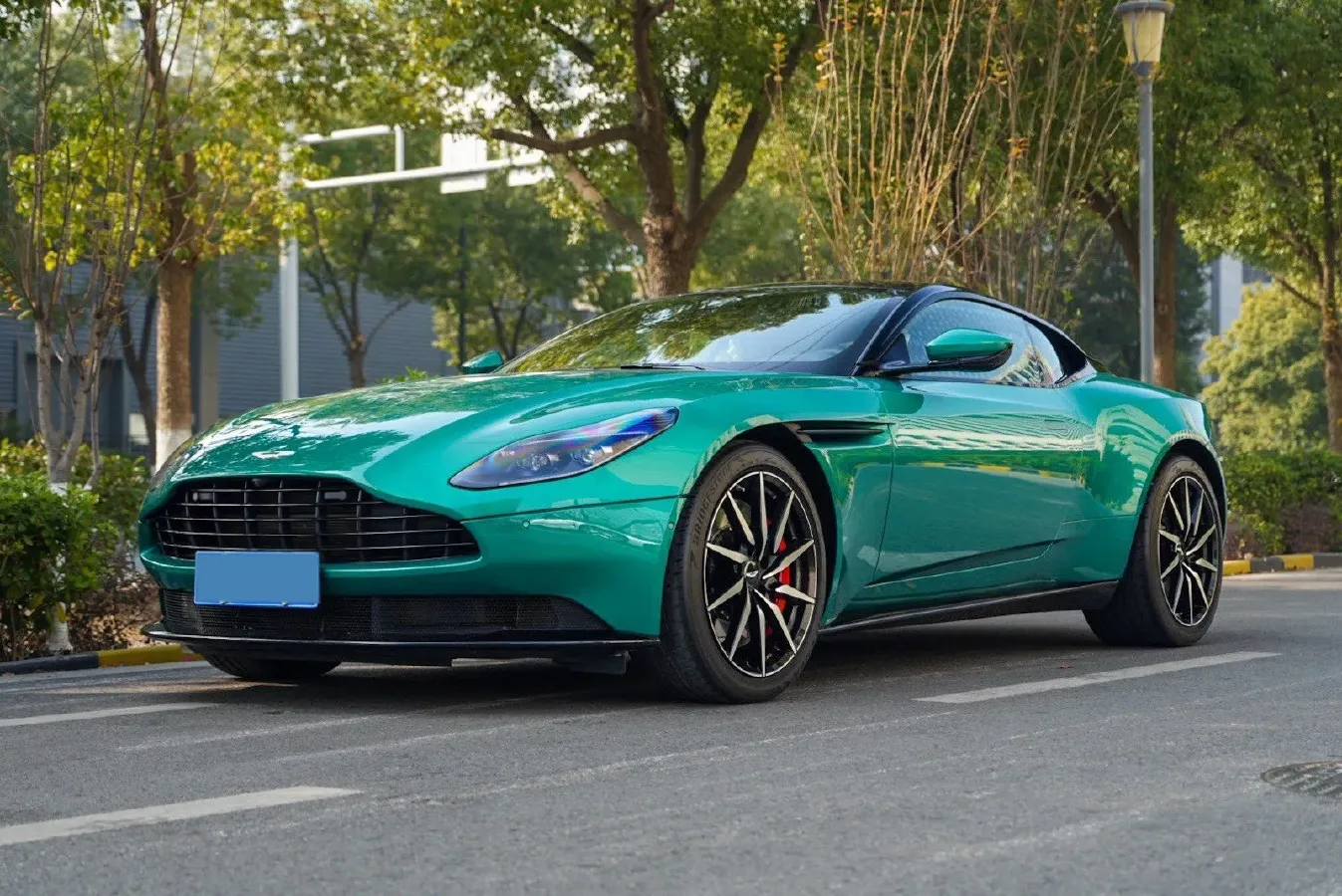 2019 Aston Martin DB11 4.0T 510HP V8 8AT,autocango,china used car exporter,china ev exporter,chinese used car exporter,chinese used ev exporter
