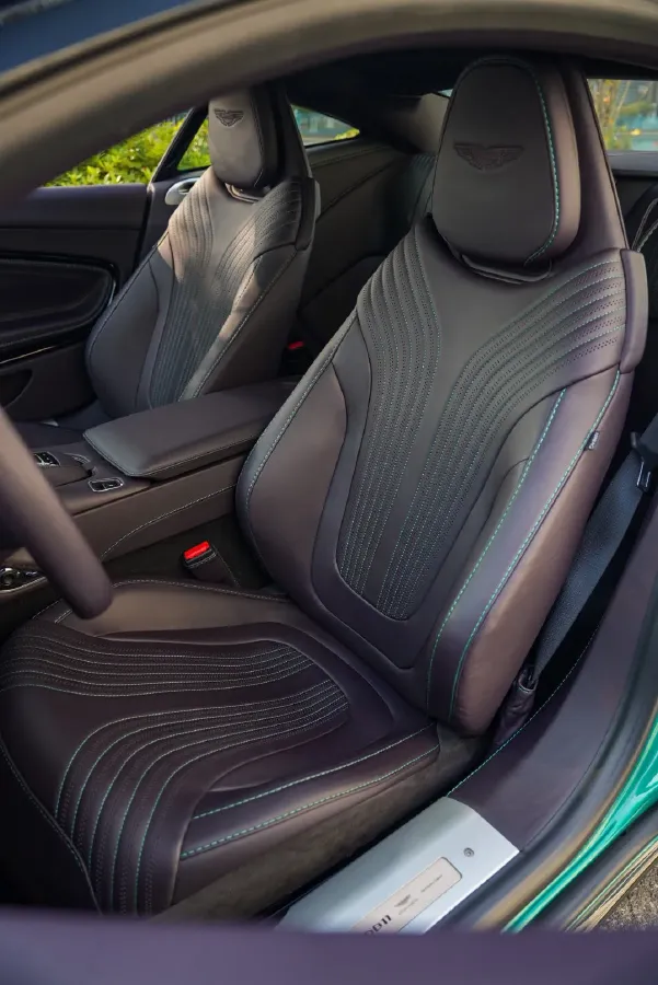 2019 Aston Martin DB11 4.0T 510HP V8 8AT,autocango,china used car exporter,china ev exporter,chinese used car exporter,chinese used ev exporter