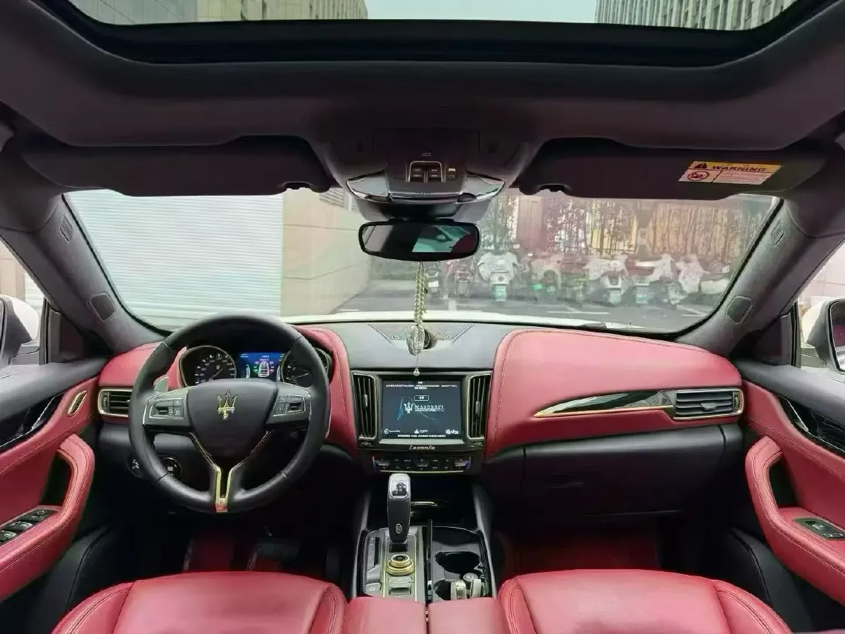 2019 Maserati Levante 3.0T 350HP V6 8AT,autocango,china used car exporter,china ev exporter,chinese used car exporter,chinese used ev exporter