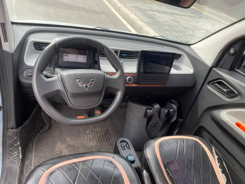 2020 WuLing HongGuang MINI EV BEV 9.3KWH,autocango,china used car exporter,china ev exporter,chinese used car exporter,chinese used ev exporter