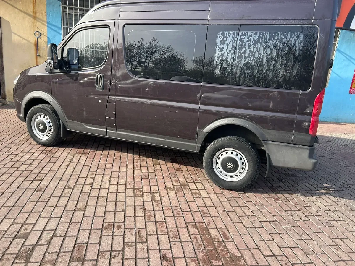 2019 JMC YuHu 5 2.0T 142HP L4 6MT,autocango,china used car exporter,china ev exporter,chinese used car exporter,chinese used ev exporter