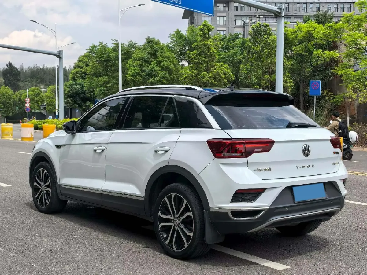 2020 Volkswagen T-Roc 1.4T 150HP L4 7DCT,autocango,china used car exporter,china ev exporter,chinese used car exporter,chinese used ev exporter