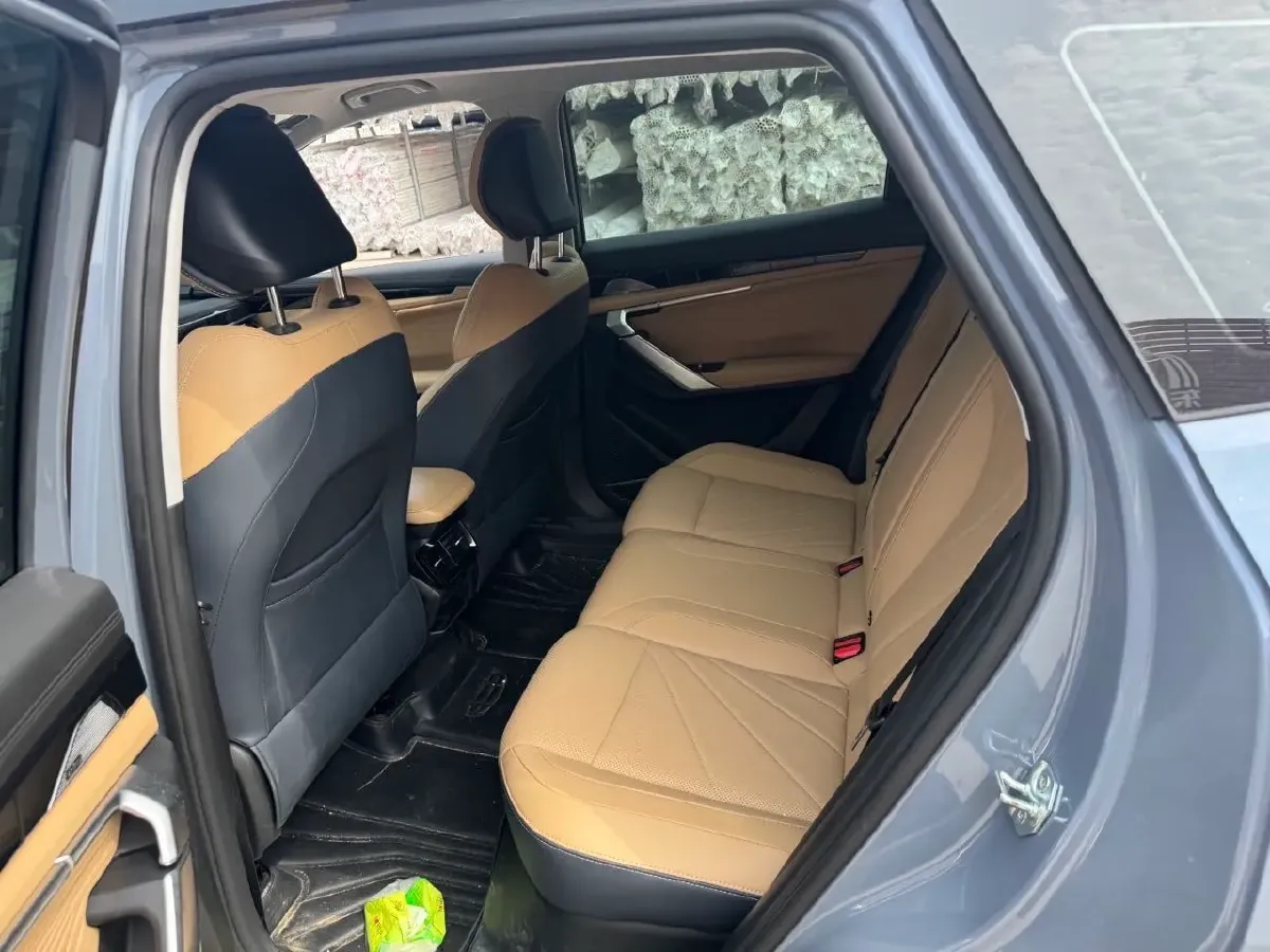 2023 Geely StarRay 2.0T 218HP L4 7DCT,autocango,china used car exporter,china ev exporter,chinese used car exporter,chinese used ev exporter