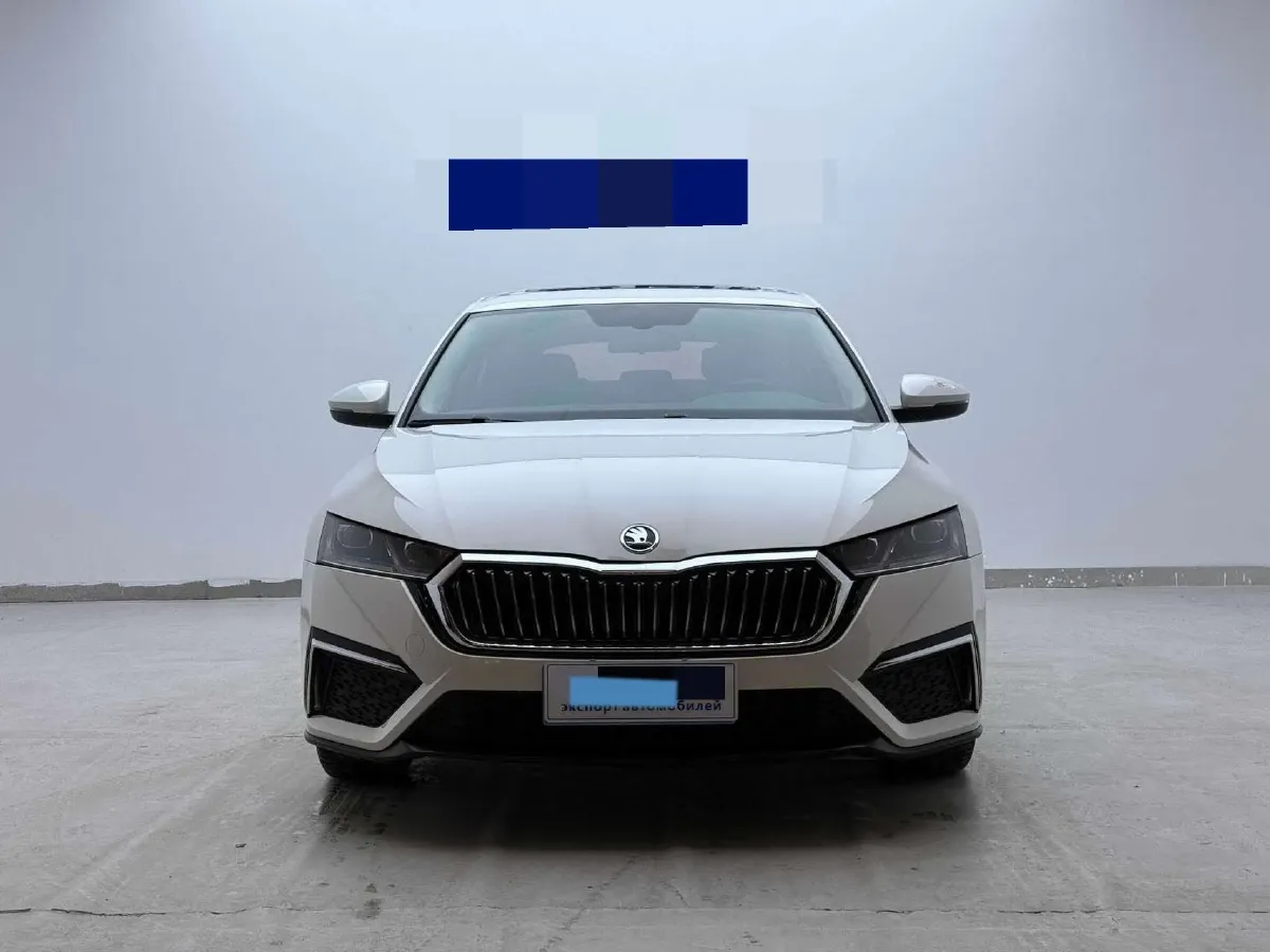 2021 Skoda Octavia 1.4T 150HP L4 7DCT,autocango,china used car exporter,china ev exporter,chinese used car exporter,chinese used ev exporter
