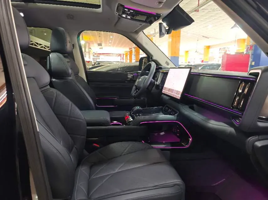 2023 FangChengBao Bao 5 1.5T 194HP L4 E-CVT PHEV 31.8KWH,autocango,china used car exporter,china ev exporter,chinese used car exporter,chinese used ev exporter