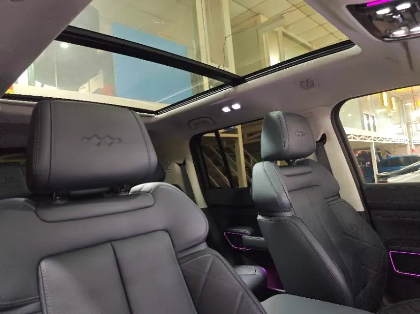 2023 FangChengBao Bao 5 1.5T 194HP L4 E-CVT PHEV 31.8KWH,autocango,china used car exporter,china ev exporter,chinese used car exporter,chinese used ev exporter