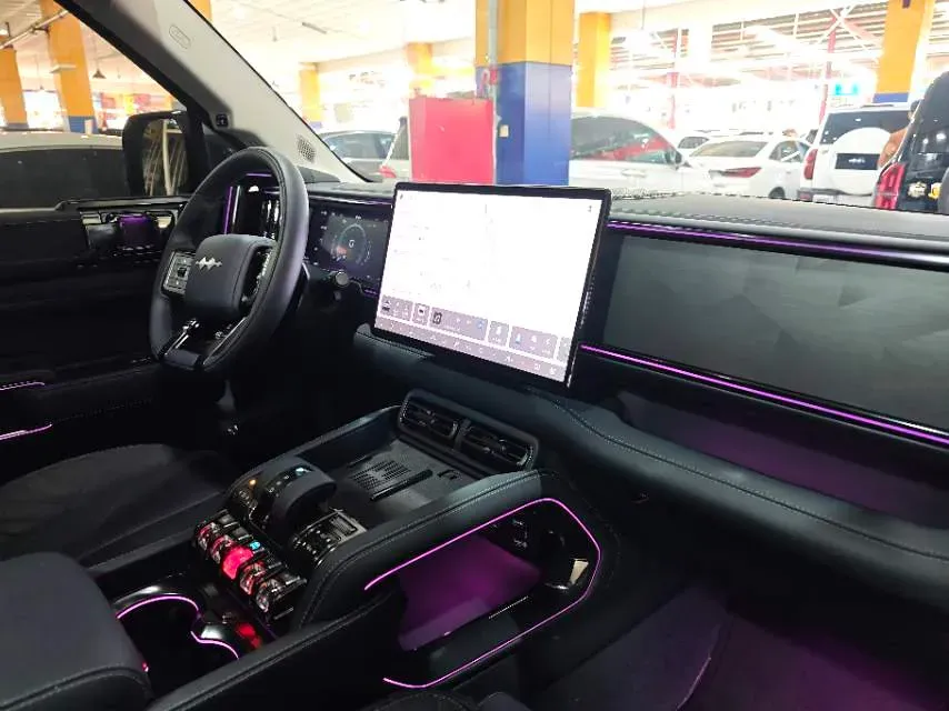 2023 FangChengBao Bao 5 1.5T 194HP L4 E-CVT PHEV 31.8KWH,autocango,china used car exporter,china ev exporter,chinese used car exporter,chinese used ev exporter