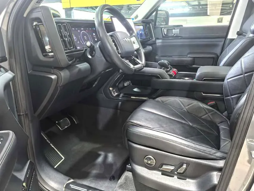 2023 FangChengBao Bao 5 1.5T 194HP L4 E-CVT PHEV 31.8KWH,autocango,china used car exporter,china ev exporter,chinese used car exporter,chinese used ev exporter