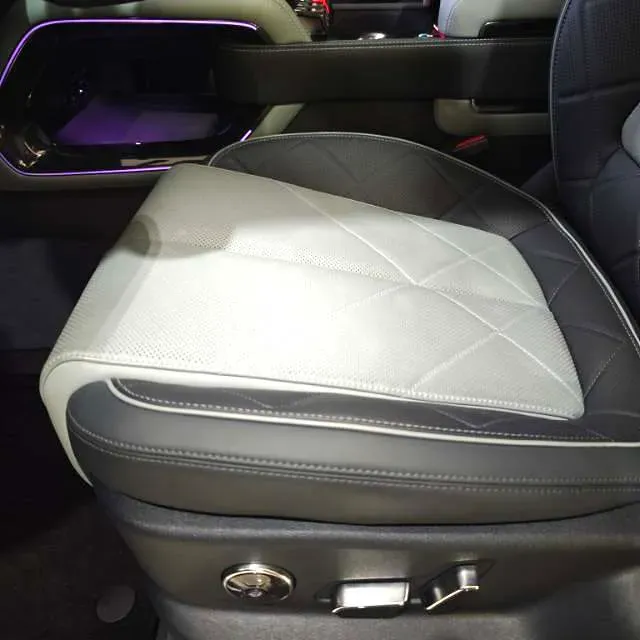 2023 FangChengBao Bao 5 1.5T 194HP L4 E-CVT PHEV 31.8KWH,autocango,china used car exporter,china ev exporter,chinese used car exporter,chinese used ev exporter