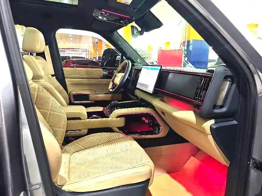 2023 FangChengBao Bao 5 1.5T 194HP L4 E-CVT PHEV 31.8KWH,autocango,china used car exporter,china ev exporter,chinese used car exporter,chinese used ev exporter