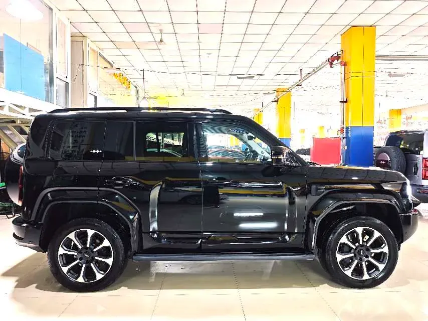 2025 FangChengBao Bao 5 1.5T 194HP L4 E-CVT PHEV 31.8KWH,autocango,china used car exporter,china ev exporter,chinese used car exporter,chinese used ev exporter